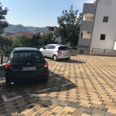 Apartments Filip Trogir Eksteriør bilde