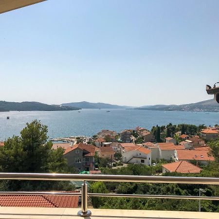 Apartments Filip Trogir Eksteriør bilde