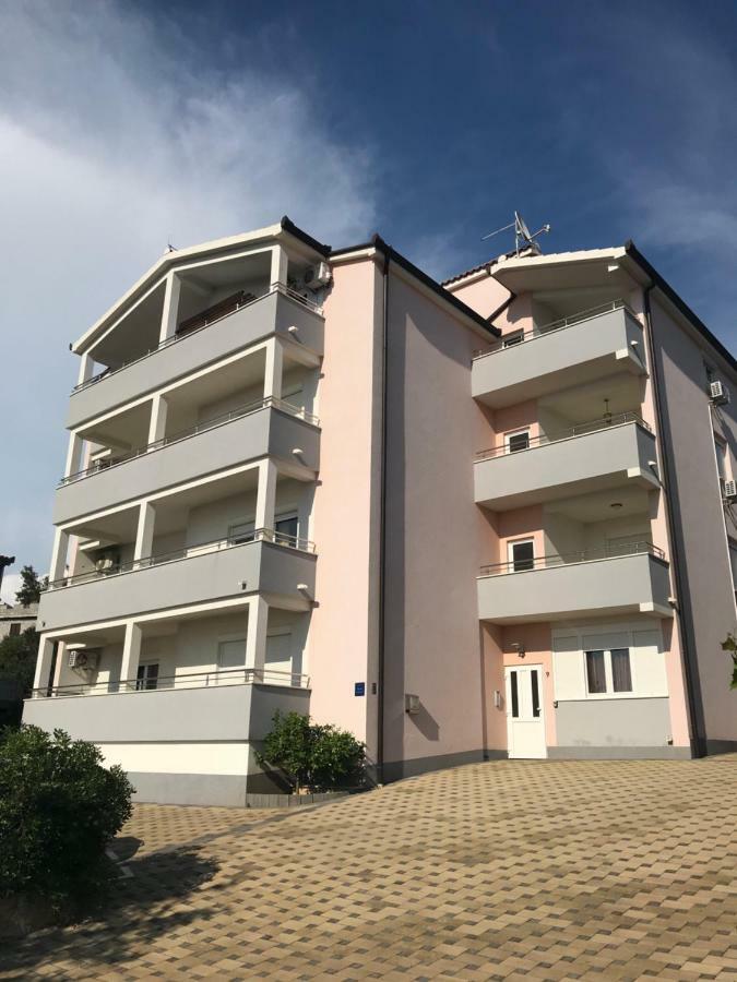 Apartments Filip Trogir Eksteriør bilde